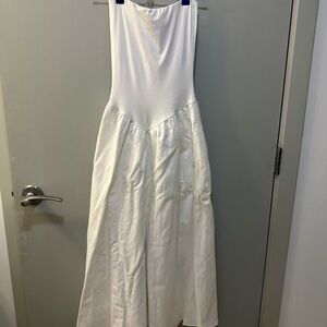 RESA White Maxi Dress